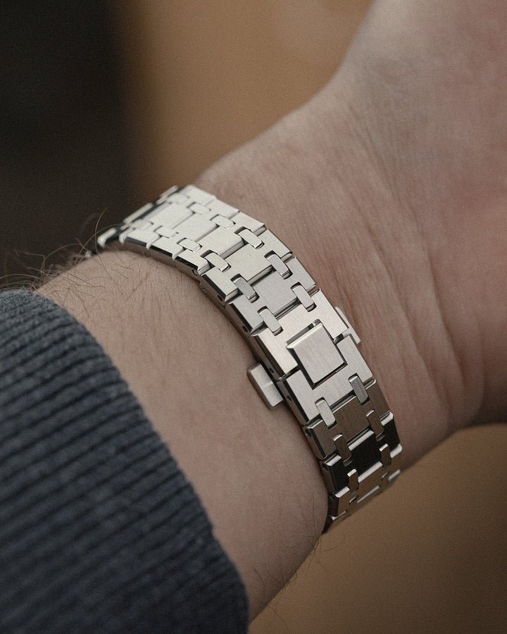 Nomods Watches Royal Oak 37mm Skeleton – Silver